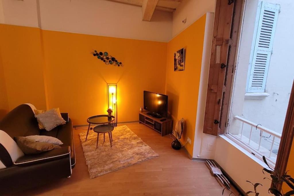 Avignon Apartement A 2 Pas Du Palais De Papes Екстер'єр фото